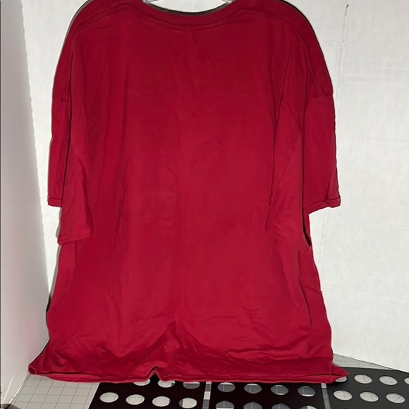 Crimson and White Graphic T-Shirt - Picture 3 of 10